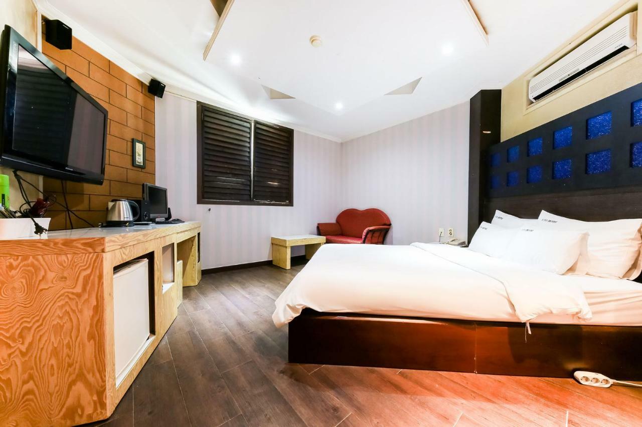 Hotel Rooky Daejeon Buitenkant foto