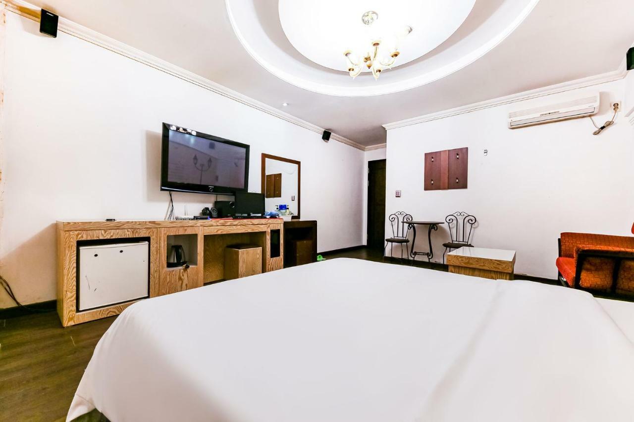 Hotel Rooky Daejeon Buitenkant foto