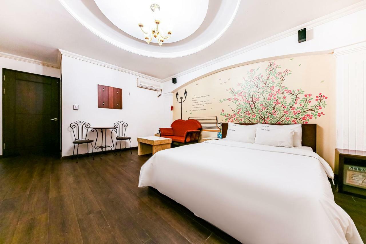 Hotel Rooky Daejeon Buitenkant foto